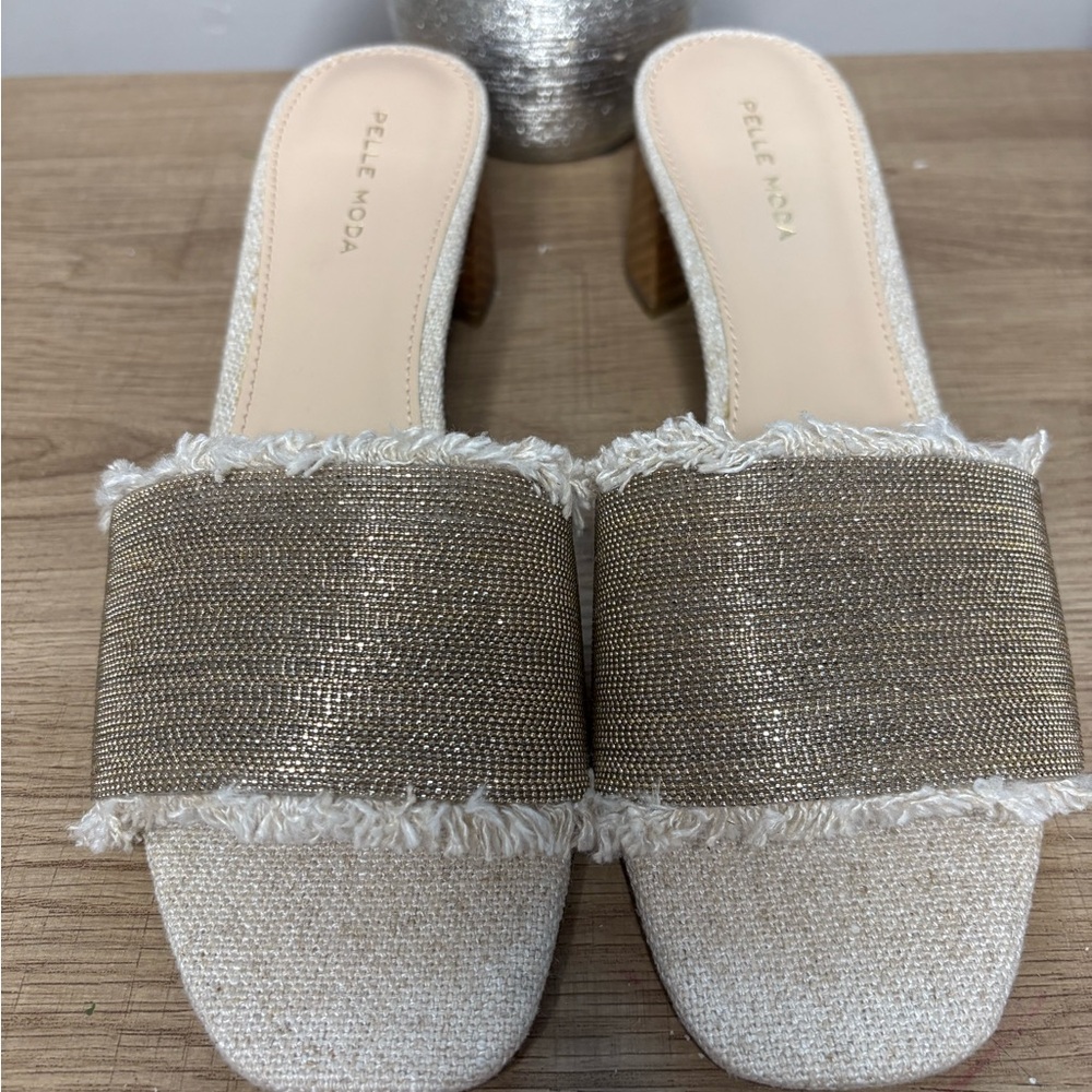 PELLE MODA SANDALS - Picture 2 of 9